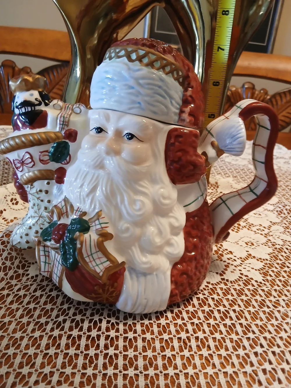 Avon Red and White Santa Ceramic Teapot with Green and Gold Accents